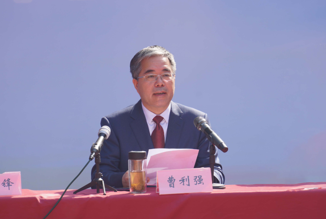 https://mmbiz.qpic.cn/mmbiz_png/MlDe3DWZbf7TRvJQjiacGhGky8D6R6ongSvM1ichOIQxiaic4B42UYjeGmSEQmVnwqLjw9OAYyNPHCNBzfdzia0iat3g/640?wx_fmt=png&from=appmsg