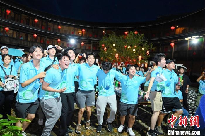 d3b7daa3-29a2-4325-8f6e-ac4bceeb1889_zsite.jpg d3b7daa3-29a2-4325-8f6e-ac4bceeb1889_zsite.jpg