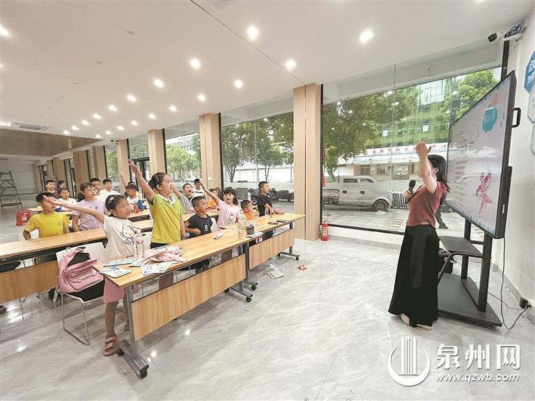 9068816_cfec40f0-fb43-47ce-8446-91857b4caa13_batchwm.jpg 9068816_cfec40f0-fb43-47ce-8446-91857b4caa13_batchwm.jpg