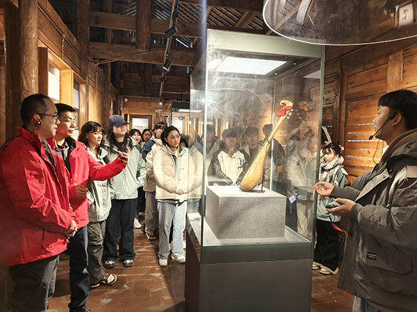 11-2501151GH2O8.jpg 11-2501151GH2O8.jpg